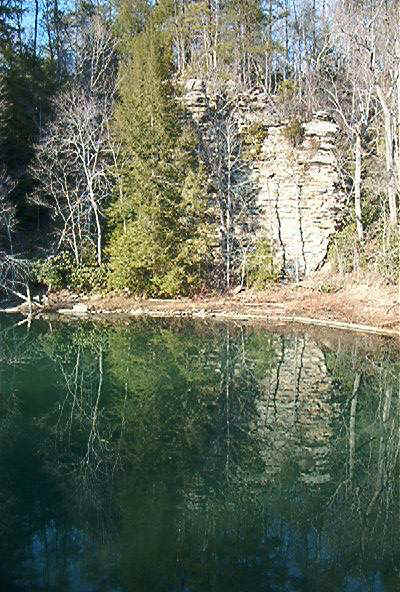 Cane Creek Reflection2.jpg (68346 bytes)
